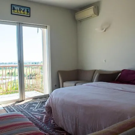 Studio Meuble Avec Vue Sur Le Golf A * Juvignac