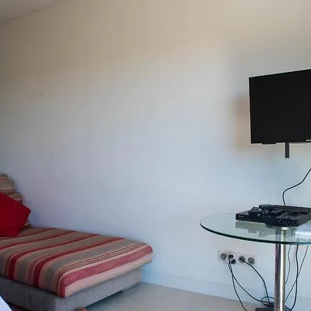 Studio Meuble Avec Vue Sur Le Golf A